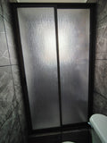 SHOWER DOOR ALUMINIO NEGRO Y ACRÍLICO LLUVIA