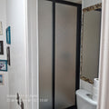 SHOWER DOOR ALUMINIO NEGRO Y ACRILICO MOROCO