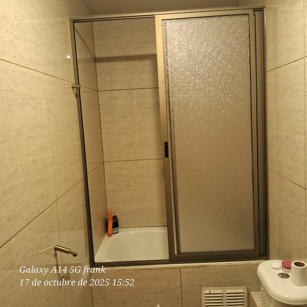 SHOWER DOOR ALUMINIO TITANIO Y ACRILICO MOROCO